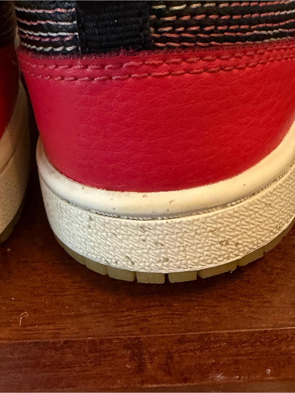 Basketball Playtime nike air jordan 1 Mid kids size 13c Black Red yellow pink - Picture 14 of 14